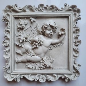 Casa Elite wall decor